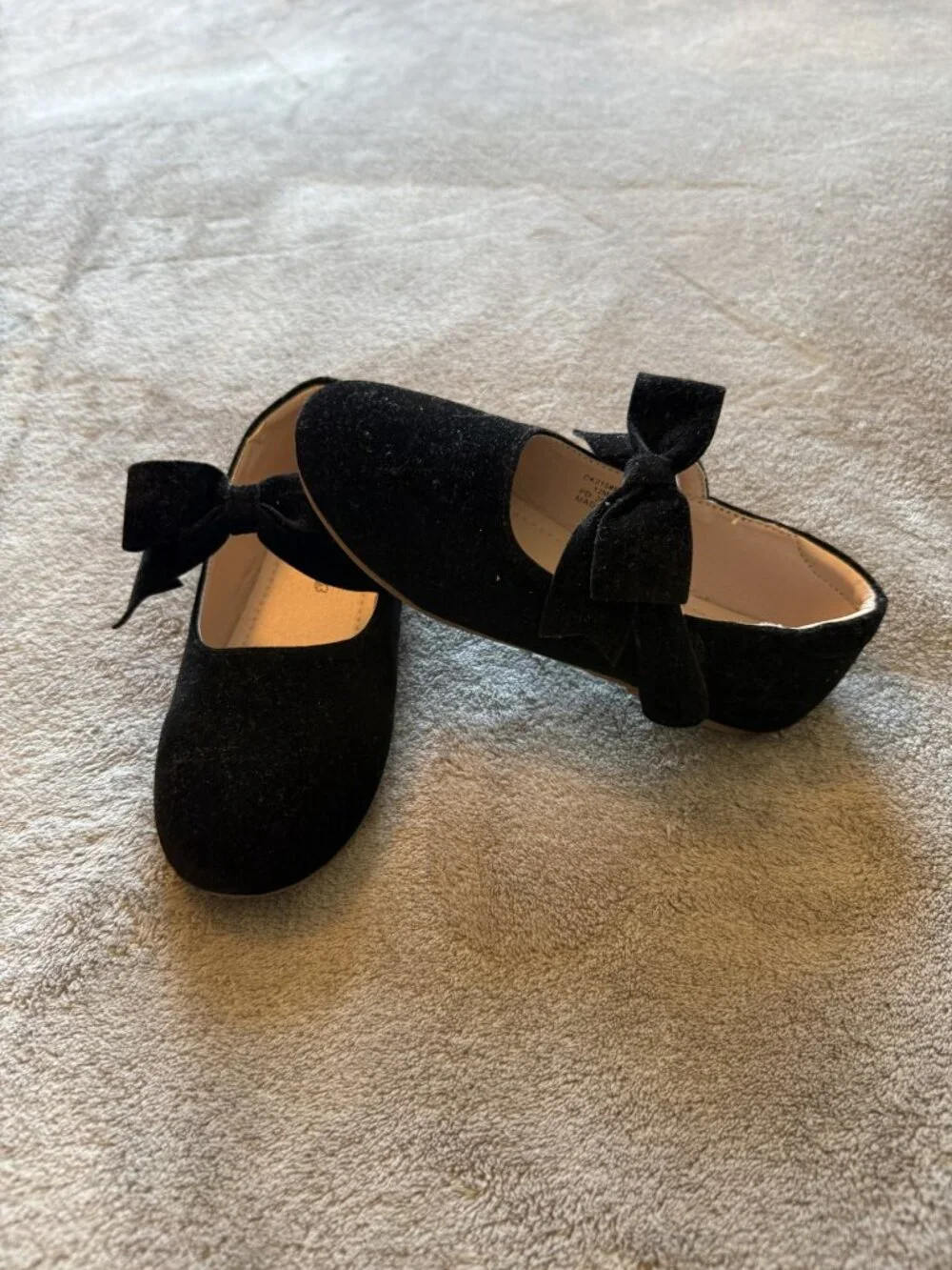 Kiderence Black Velvet Bow Mary Jane Girls US 12M Pre-Owned